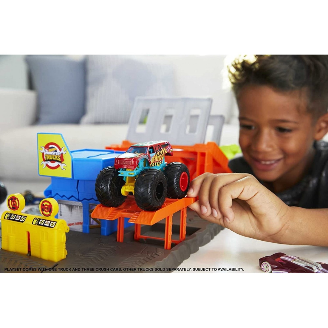 HotWheels-MonsterTrucks-BlastStation-HFB12-b