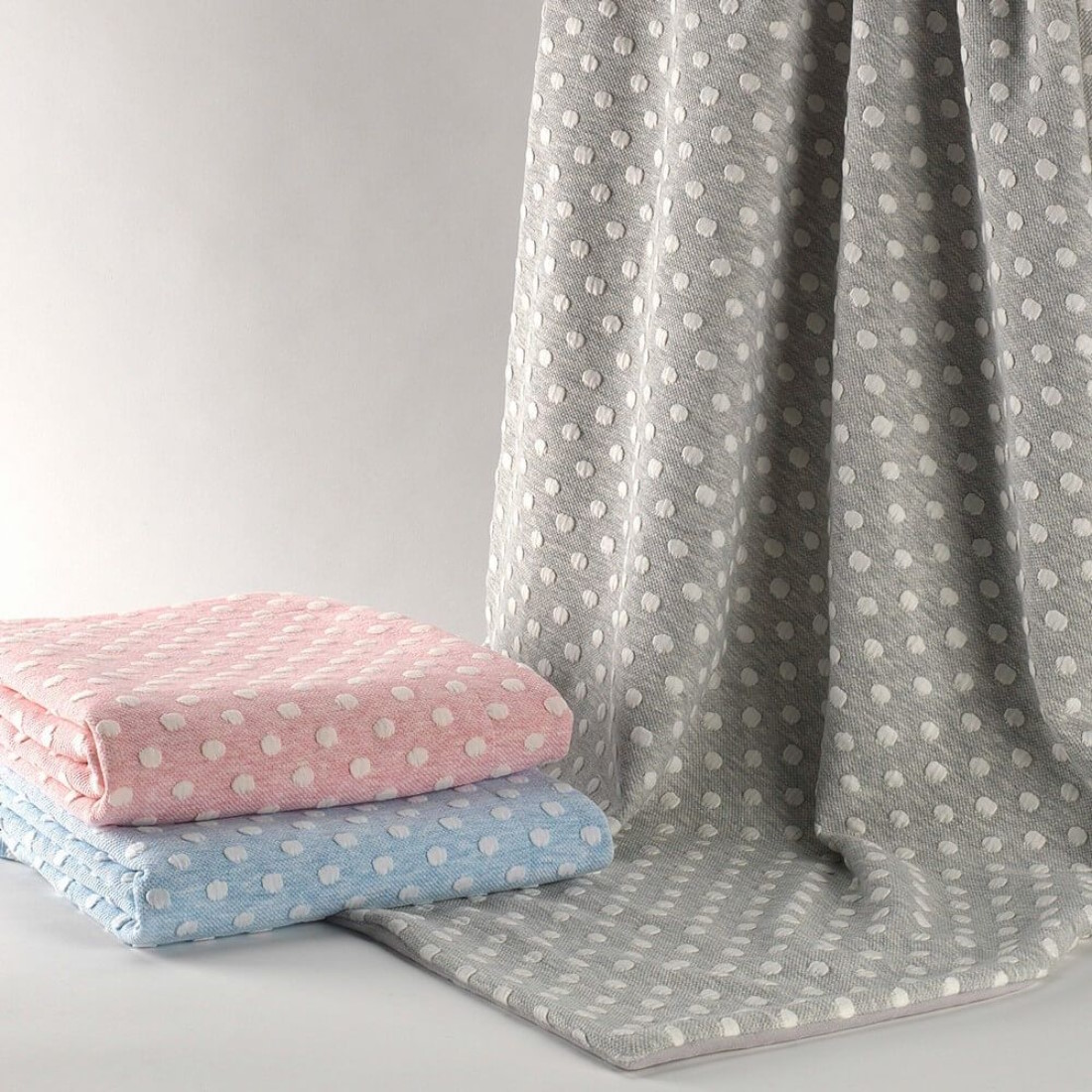 MoraBabyCollection-Bobler-110x80cm-L86