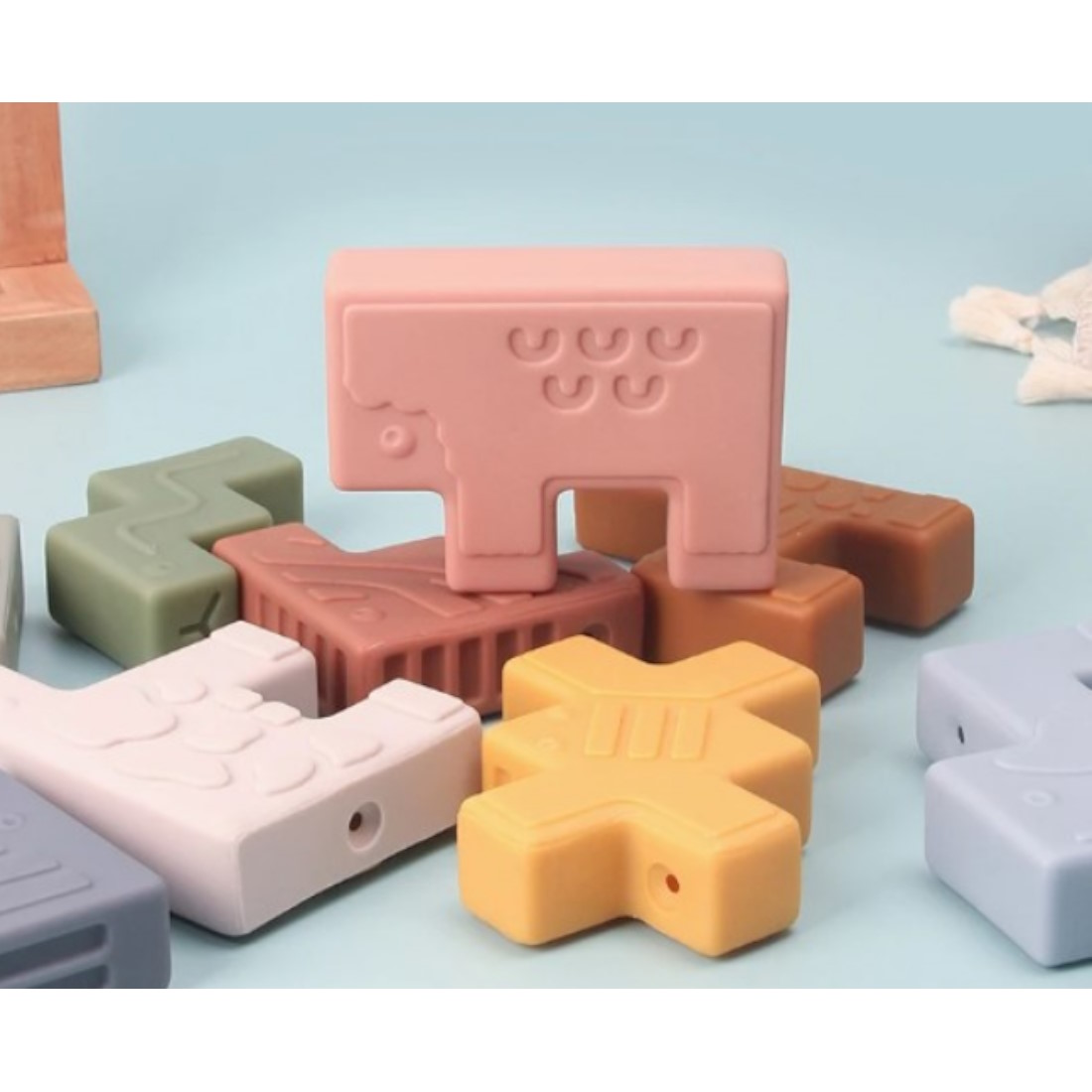 Lazarid-RubberAnimalBlocks-43285-a