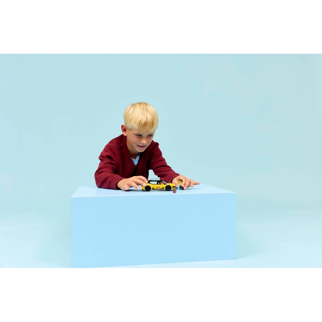 Lego-City-YellowTaxiCar-60487-e
