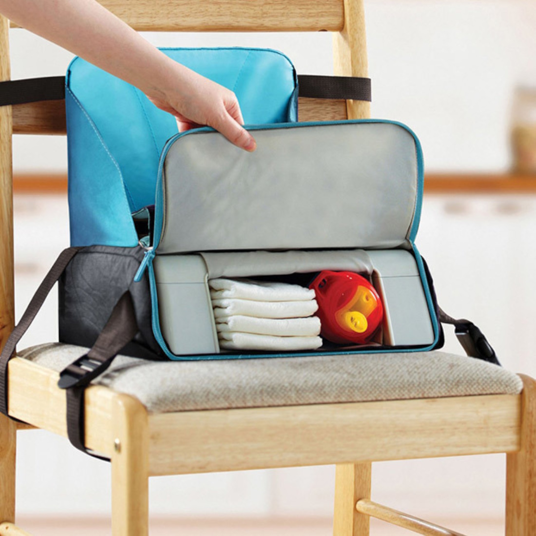 Munchkin-GoBoost-FoodChair-OceanBlue-11021-4